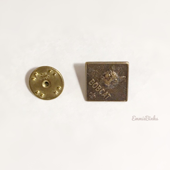 Vintage BSA BOBCAT Uniform Lapel Pin Collectable ~ Vtg 90s Boy Scouts - Picture 5 of 7